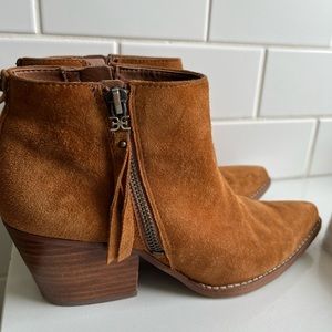 Sam Edelman size 5.5 camel color booties